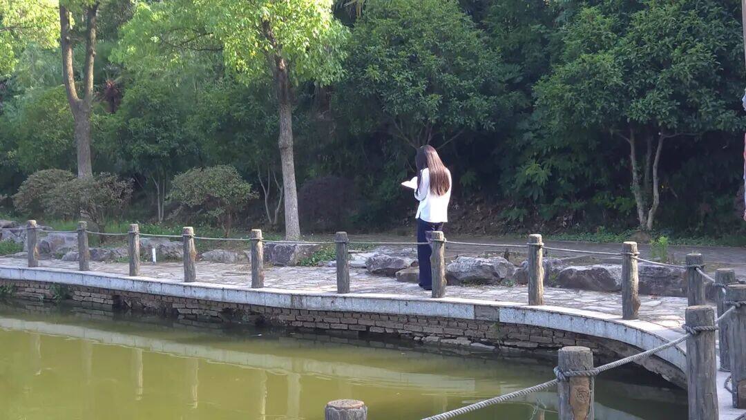 【海学之心】坚信自己是“气运之子”!考前换院校,马理论学姐依旧高分上岸! - 内容图片 3