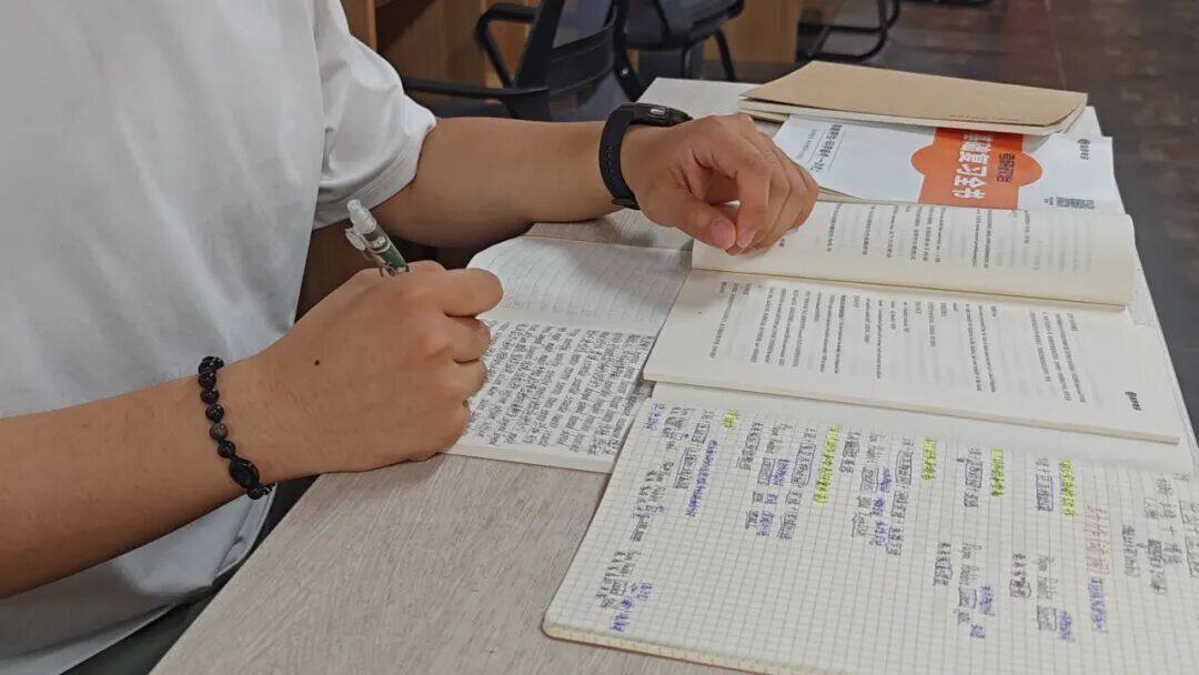 【海学之心】“愿力”大于“能力”,集训破局,上岸六大电力院校之一! - 内容图片 5