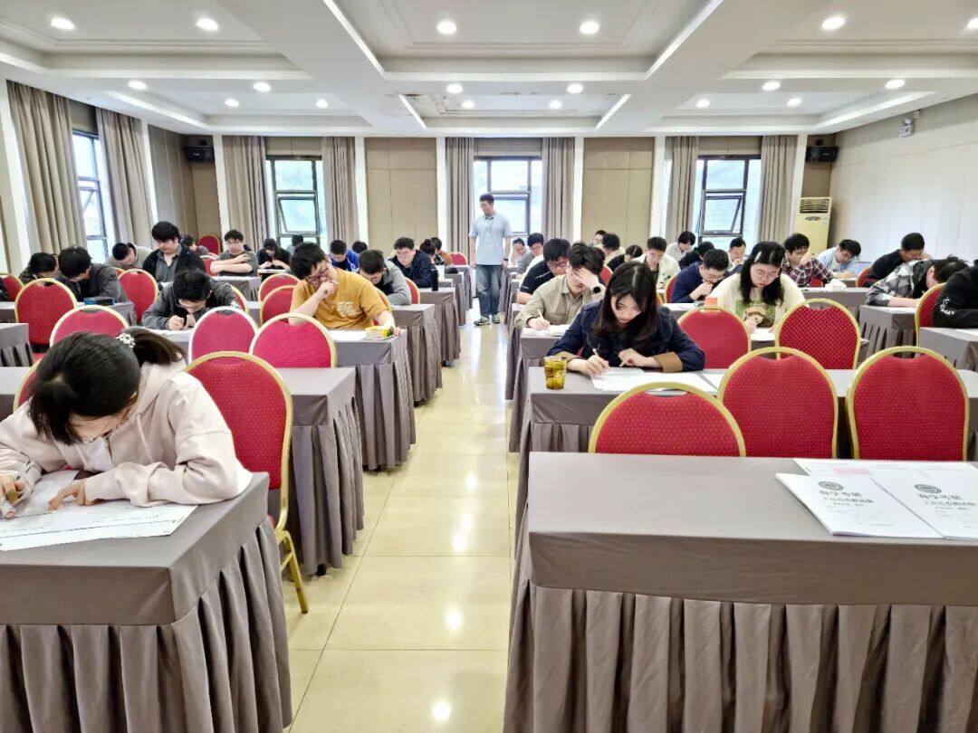 【海学之心】手绘与理论兼顾!艺术生公共课与专业课的“平衡”之道! - 内容图片 9