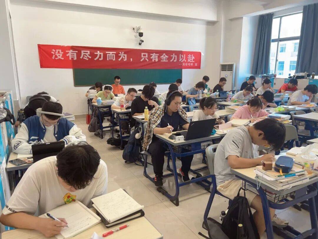 【海学之心】手绘与理论兼顾!艺术生公共课与专业课的“平衡”之道! - 内容图片 5